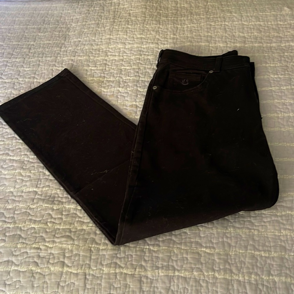 Gloria Vanderbilt black straight leg jeans. Size 10. 28” inseam.  Never worn.
